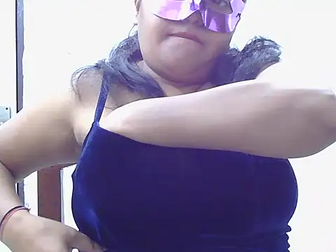 Cute Girl51 online show from October 5, 2025, 6:50 pm