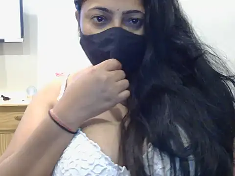 Cute Girl51 online show from October 11, 2025, 6:17 pm