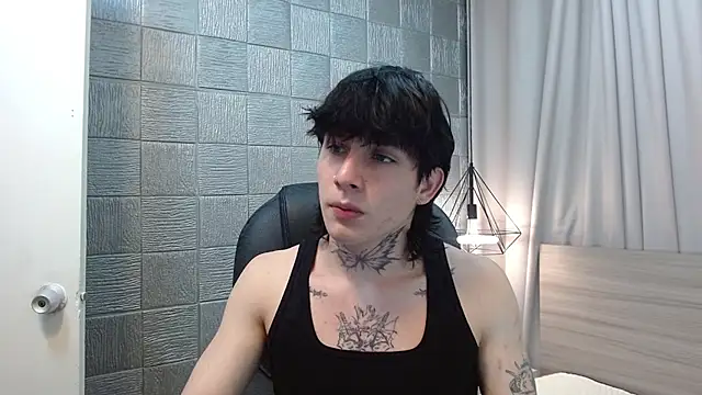 Iantwink18 online show from December 16, 2025, 7:30 pm