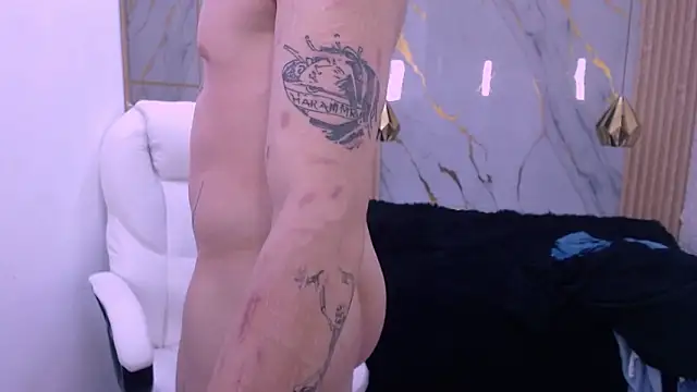 Iantwink18 online show from March 15, 2026, 3:45 am