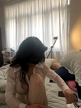 xiongmaobb online show from September 24, 2025, 2:48 am