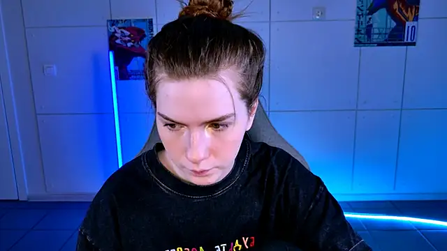 AliceCUNTach online show from October 29, 2025, 5:10 am