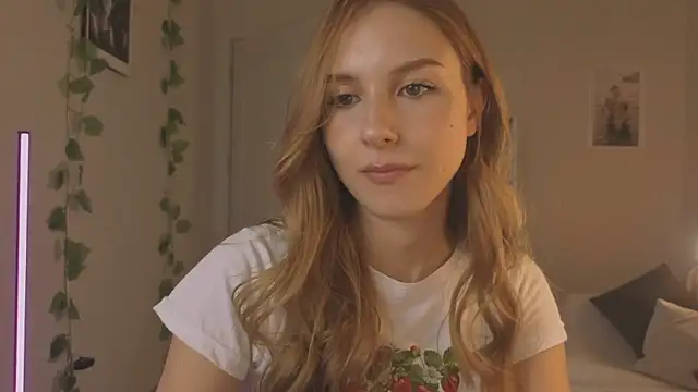 Snapshot of Vegas_V chatting on September 21, 2025, 3:13 pm Vegas V online show from September 21, 2025, 3:13 pm