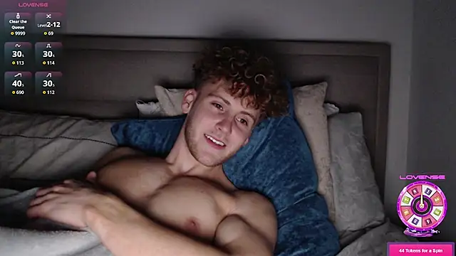 Snapshot of DominantAlex18 chatting on March 9, 2026, 11:31 pm DominantAlex18 online show from March 9, 2026, 11:31 pm