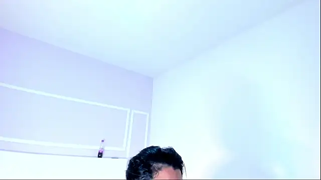 Snapshot of TianaGlow26 chatting on October 8, 2025, 7:00 pm TianaGlow26 online show from October 8, 2025, 7:00 pm