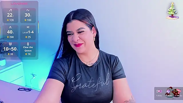 TianaGlow26 online show from November 22, 2025, 7:24 pm