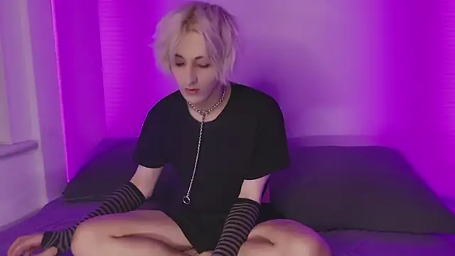 NyxxWhite online show from September 8, 2025, 8:30 pm