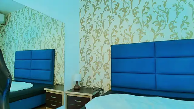 Lean Portman online show from October 27, 2025, 9:52 pm