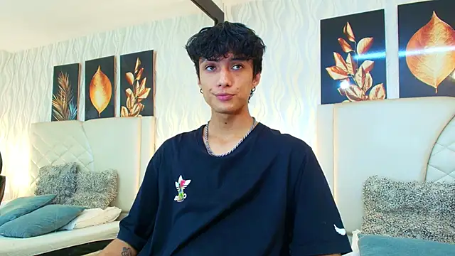 Lean Portman online show from November 24, 2025, 9:25 pm