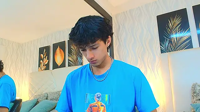 Lean Portman online show from February 15, 2026, 8:49 pm