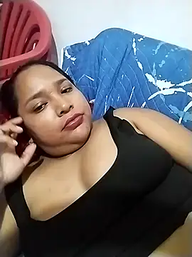 Angelly ricura online show from November 26, 2025, 2:45 am