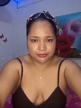 Snapshot of Angelly_ricura chatting on March 10, 2026, 6:02 pm Angelly ricura online show from March 10, 2026, 6:02 pm