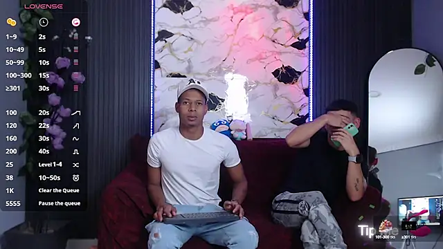 Snapshot of SpicyBoys_X chatting on September 29, 2025, 12:05 am SpicyBoys X online show from September 29, 2025, 12:05 am