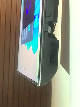 Adele Pinkk online show from November 21, 2025, 12:37 pm