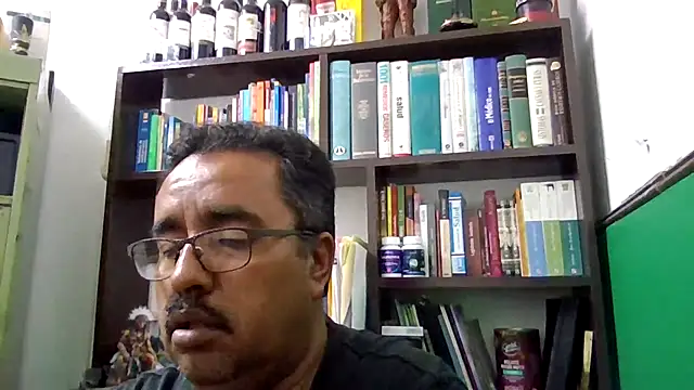 Snapshot of HomHot47 chatting on October 19, 2025, 2:23 am HomHot47 online show from October 19, 2025, 2:23 am