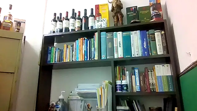 Snapshot of HomHot47 chatting on October 28, 2025, 2:26 am HomHot47 online show from October 28, 2025, 2:26 am