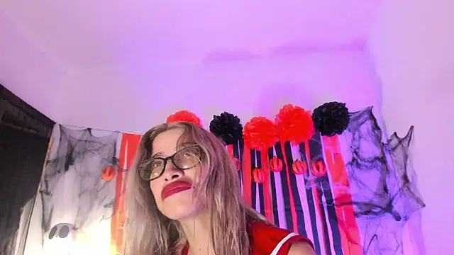 MerryyMendez online show from October 11, 2025, 1:16 am