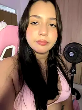 Angeldusttt online show from November 26, 2025, 10:11 pm