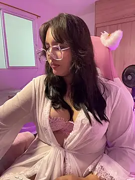 Angeldusttt online show from April 28, 2026, 2:10 am