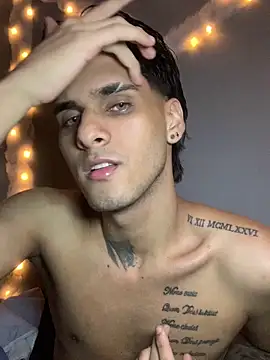 Marvinhenao91 online show from October 7, 2025, 4:09 am