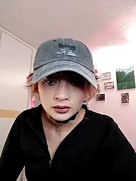 Kleo X online show from September 12, 2025, 8:31 pm