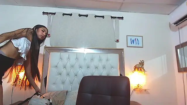 hanna roussex69 online show from September 26, 2025, 2:37 am