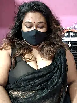 hotbhabhi011 online show from May 6, 2026, 3:02 am