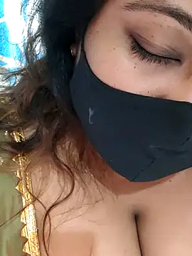 hotbhabhi011 online show from May 29, 2026, 4:38 pm