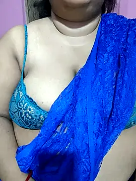 Snapshot of hotbhabhi011 chatting on July 13, 2026, 6:44 pm hotbhabhi011 online show from July 13, 2026, 6:44 pm