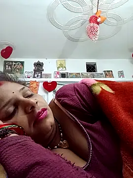 Snapshot of Rani_sahiba chatting on October 13, 2025, 10:43 pm Rani sahiba online show from October 13, 2025, 10:43 pm