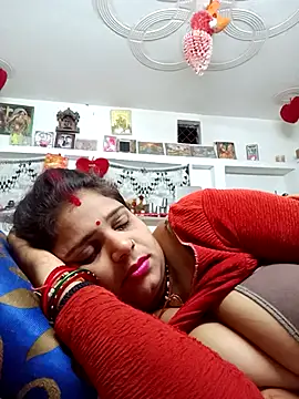 Snapshot of Rani_sahiba chatting on October 14, 2025, 9:04 pm Rani sahiba online show from October 14, 2025, 9:04 pm