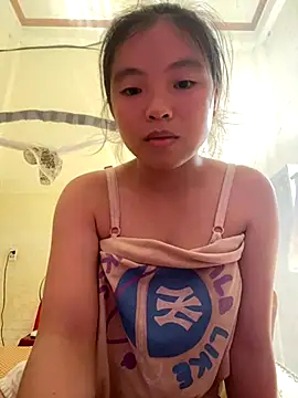 Snapshot of viluna chatting on October 8, 2025, 4:54 am viluna online show from October 8, 2025, 4:54 am