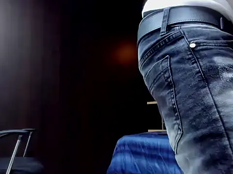 Snapshot of adrian_ray chatting on February 21, 2026, 5:58 pm adrian ray online show from February 21, 2026, 5:58 pm