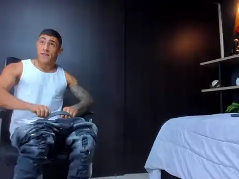 Snapshot of adrian_ray chatting on February 26, 2026, 11:42 am adrian ray online show from February 26, 2026, 11:42 am