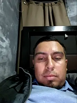 Aaia93 online show from November 30, 2025, 11:42 pm