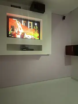 Snapshot of SofiaWildee chatting on March 10, 2026, 4:17 am SofiaWildee online show from March 10, 2026, 4:17 am