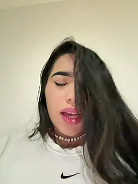 Snapshot of SofiaWildee chatting on July 21, 2026, 3:53 am SofiaWildee online show from July 21, 2026, 3:53 am