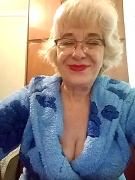 52MiaLove02 online show from October 5, 2025, 6:45 am