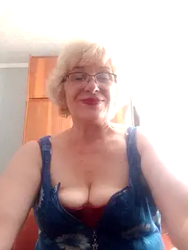 52MiaLove02 online show from July 10, 2026, 3:14 pm