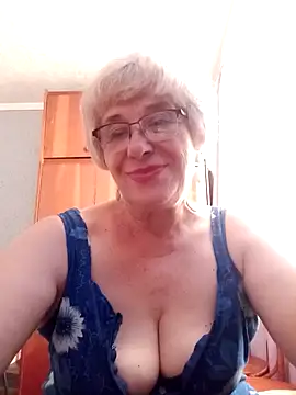 52MiaLove02 online show from July 15, 2026, 4:56 pm