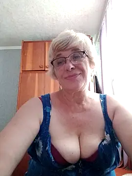 52MiaLove02 online show from July 22, 2026, 5:05 pm