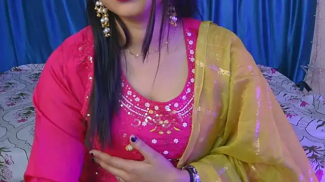 priya-kumari22 online show from March 19, 2026, 3:05 pm