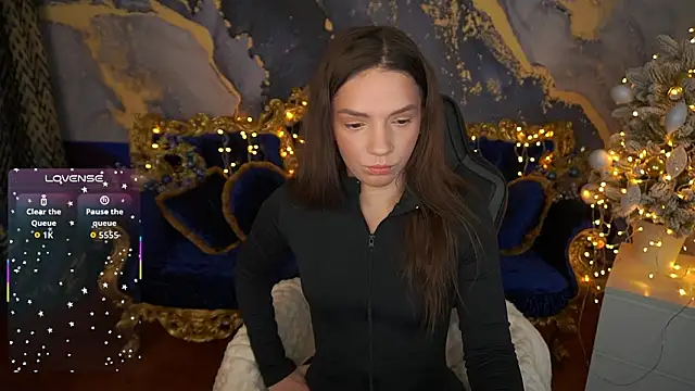 MirielleNymph online show from February 2, 2026, 1:43 pm