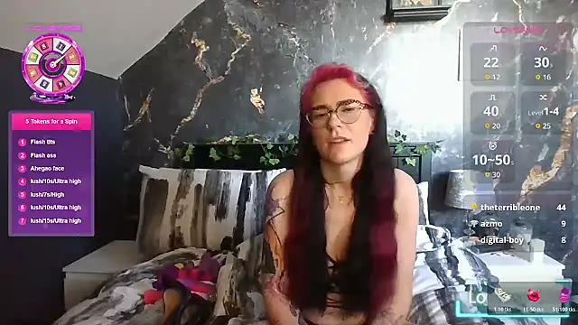 Harley-Moon online show from November 2, 2025, 10:50 am