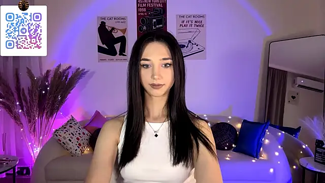 LinaMour online show from July 2, 2026, 10:27 pm