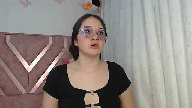 Rosaline Baker- online show from September 10, 2025, 2:00 am