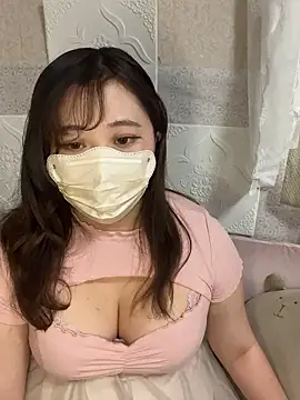 kotone blossom x online show from October 11, 2025, 3:50 am