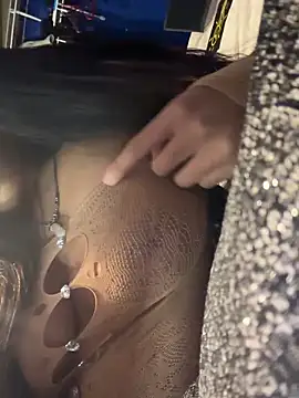 Snapshot of Idonotcherishu chatting on February 18, 2026, 2:40 am Idonotcherishu online show from February 18, 2026, 2:40 am