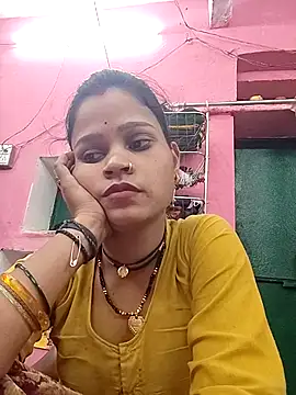 Snapshot of Manvi_tyagi chatting on October 23, 2025, 9:52 am Manvi tyagi online show from October 23, 2025, 9:52 am