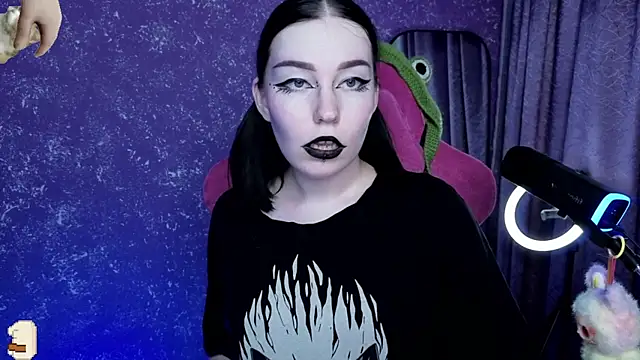 MargarettRose online show from June 24, 2026, 2:49 pm